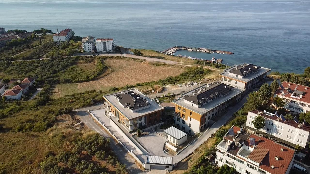 Authentic Yalova Hills project view: Architecture & detail